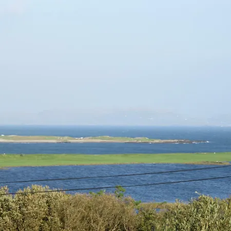 House With Sea Views Close To With Wifi And Large Kitchen And Dining Ardnagreevagh