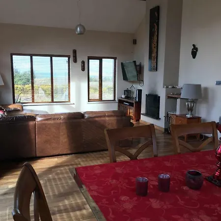 Holiday home House With Sea Views Close To With Wifi And Large Kitchen And Dining Ardnagreevagh